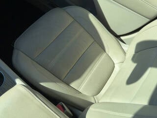 Auction Image 5