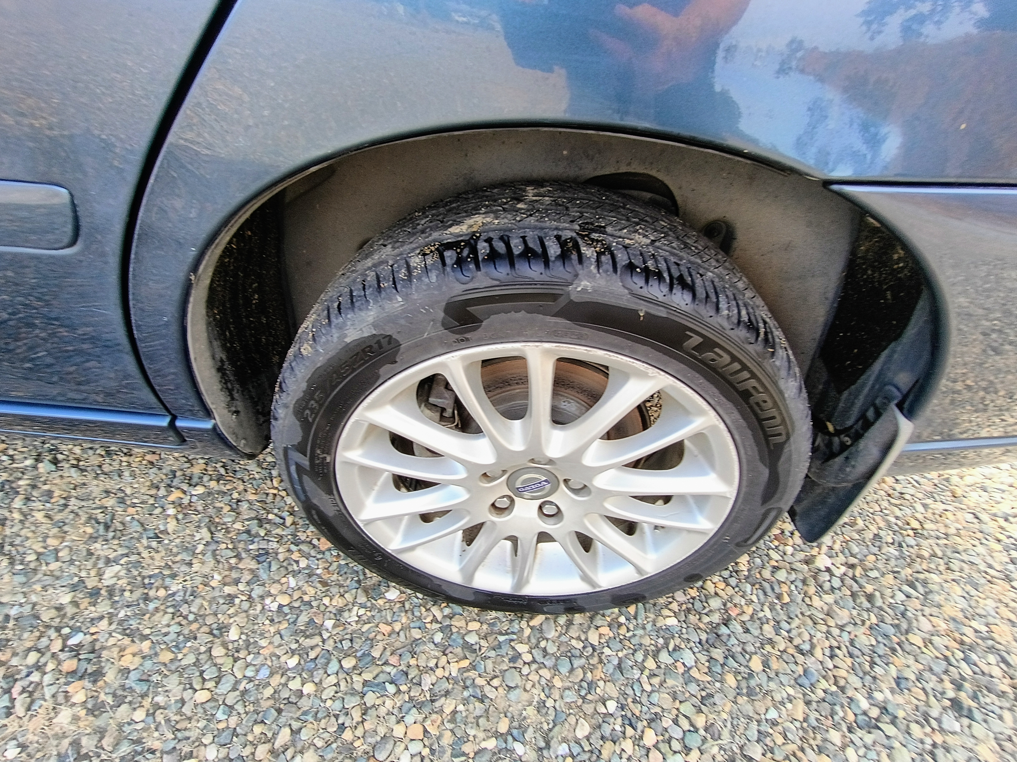 Auction Image 4
